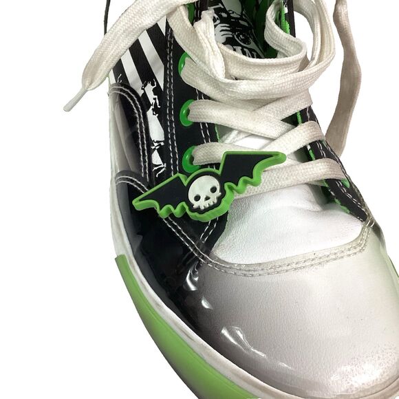 Ground Up Beetlejuice Hi Top-Women 7-Green/Black/White All-Over Print-Bat Charm - Picture 7 of 12